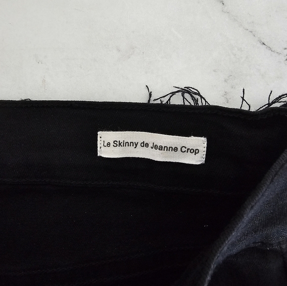 FRAME Denim High Rise De Skinny Jeanne Crop Black Distressed Jeans 28 Preowned - Picture 7 of 9